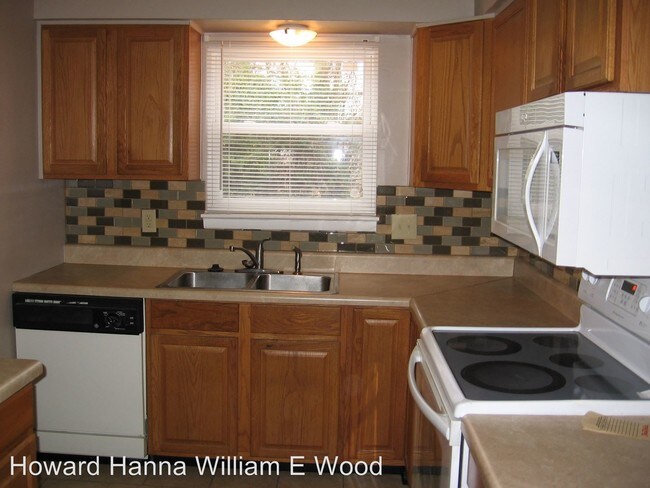 Building Photo - 926 Diggs Ct