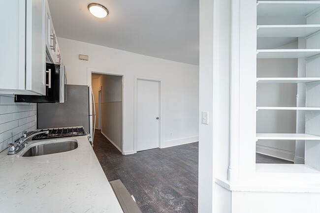 Foto del edificio - 104 Cottage St