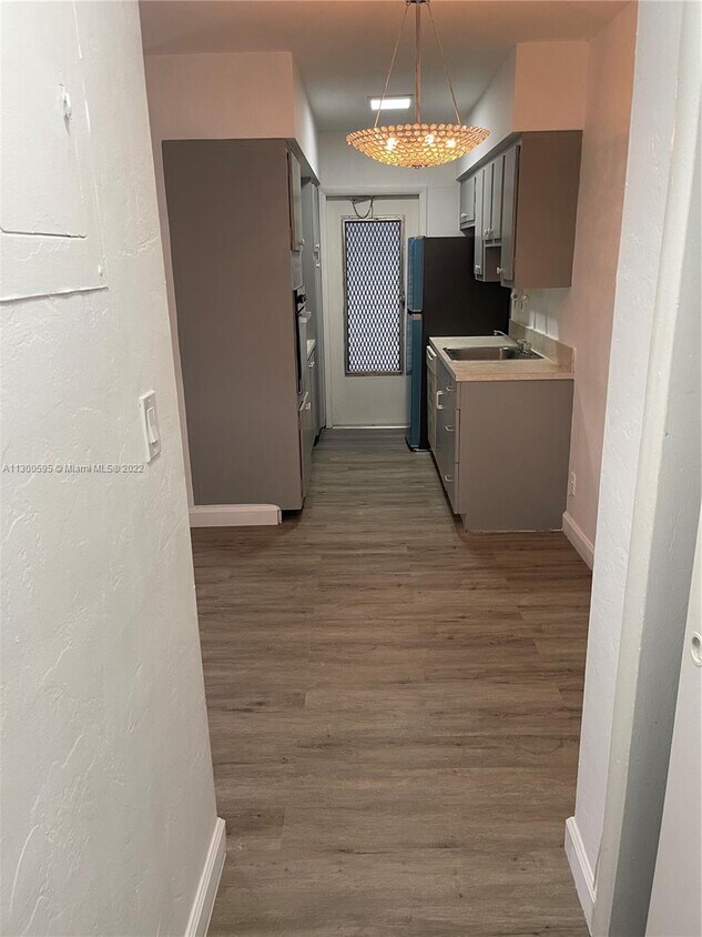 Fort Lauderdale, 
                        , –