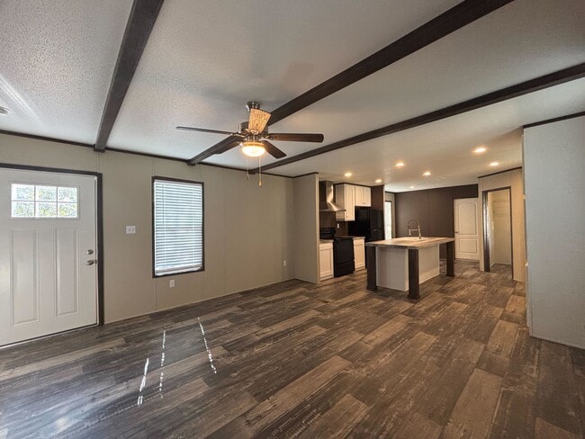 Building Photo - 123 Norene St