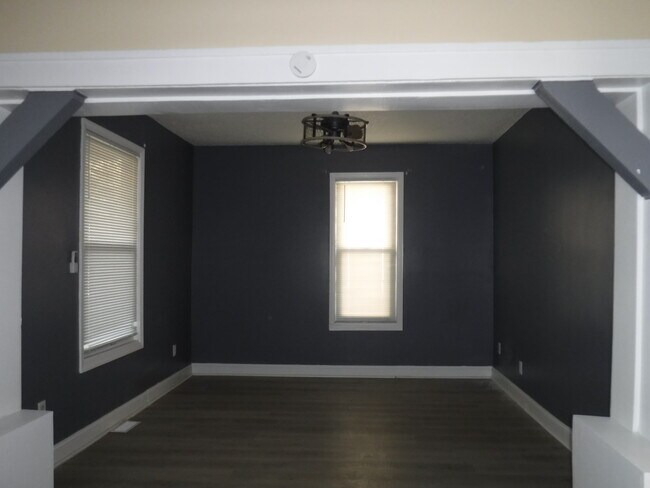 Foto del edificio - 6417 Washington St