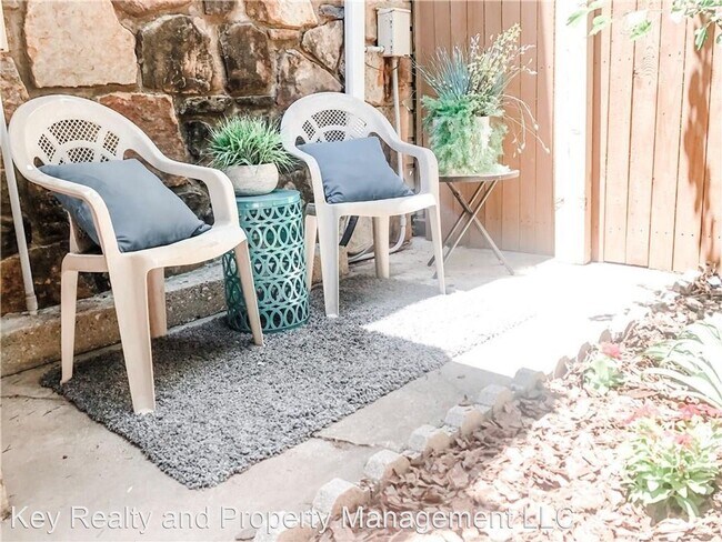 Foto del edificio - 2 br, 2 bath House - 14403 N Pennsylvania ...