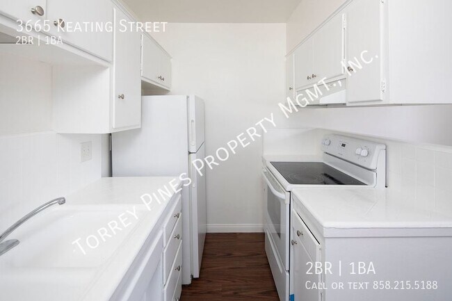 Building Photo - Charming 2b/1ba in Mission Hills + Laundry...