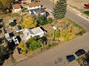 Building Photo - 1213 San Luis St
