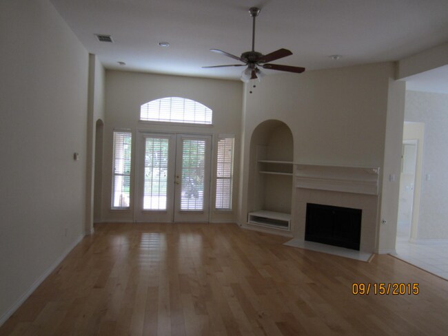 Foto del edificio - 7016 Randall Way