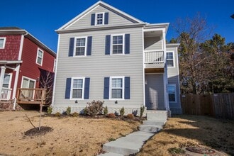 Building Photo - 3805 W Pawnee Rd