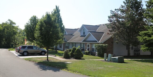 Building Photo - 700 Township Rd 179