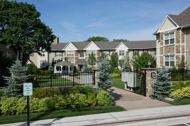 Interior Photo - Fairfield Courtyard At Farmingdale