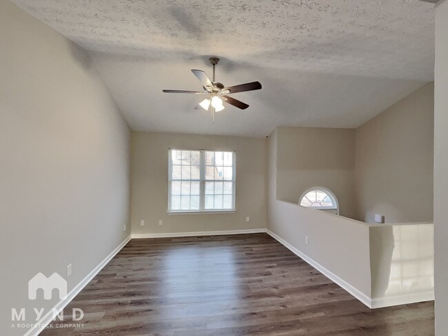 Foto del edificio - 1016 Bridle Creek Dr