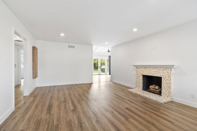 Foto del edificio - 135 N Barnwell St