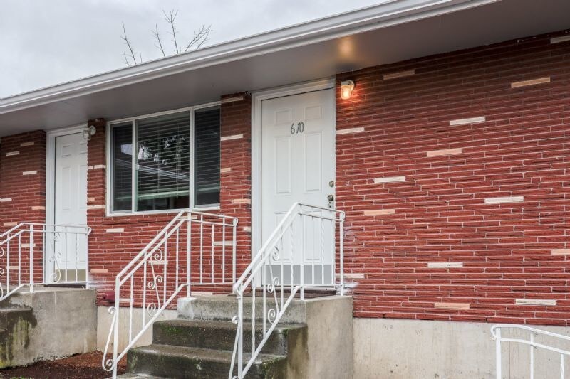Primary Photo - Quiet 1 Bedroom in Downtown Vancouver!