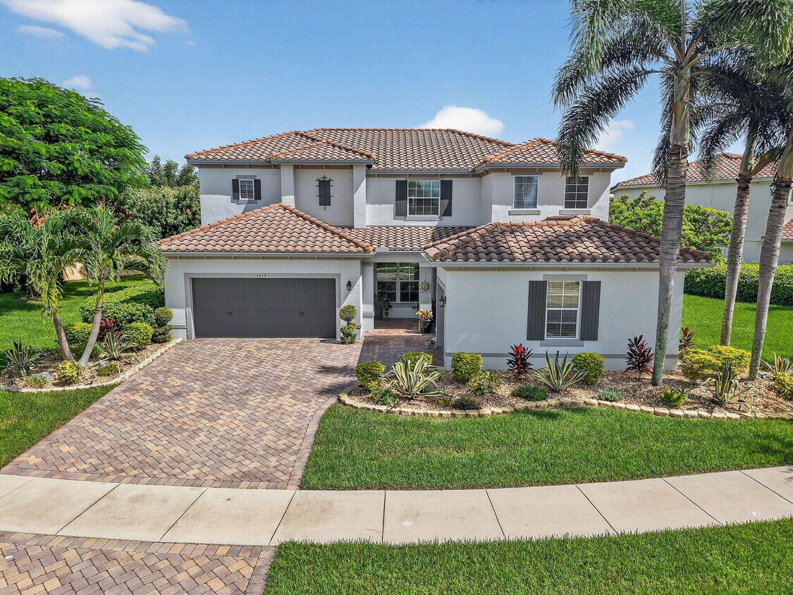 Foto principal - 10591 Longleaf Ln