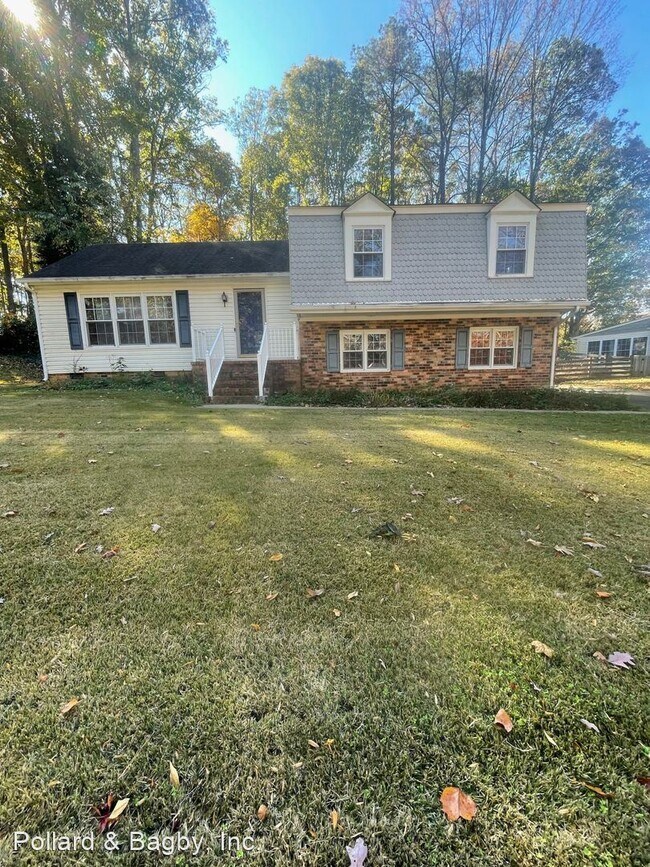 Building Photo - 4 br, 3 bath House - 10109 Deepwood Cir.