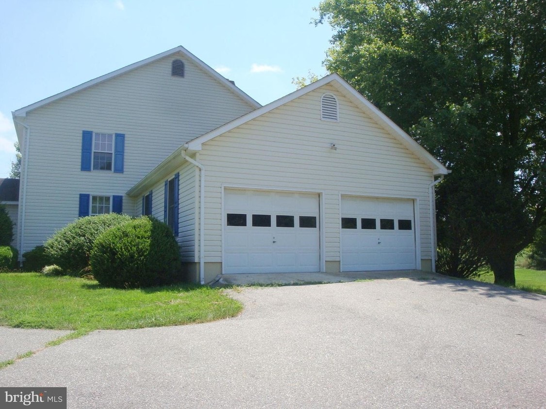 Primary Photo - 2620 Davidsonville Rd