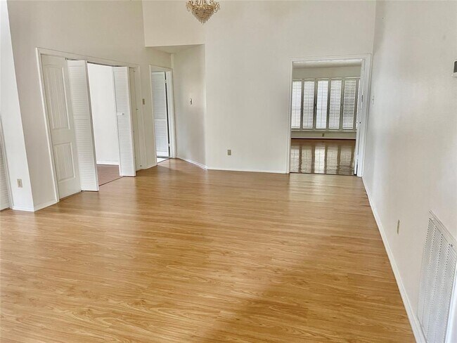 Building Photo - 2514 Pecan Grove Ct