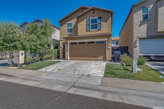 Foto del edificio - 8917 Robbins Rd