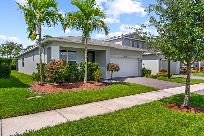 Foto del edificio - 11629 SW Lyra Dr.