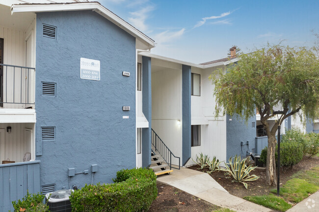 Primary Entrance - Mission Bay Apartments