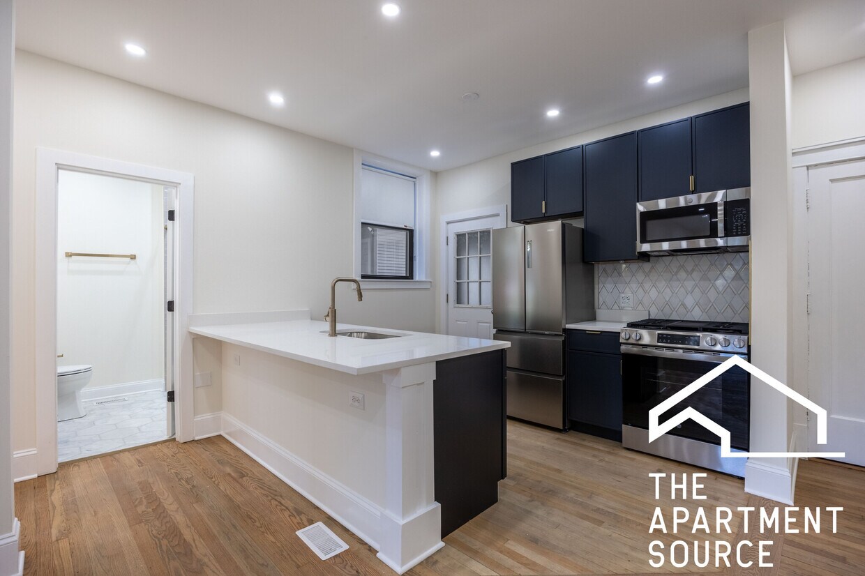Foto principal - 4636 N Hamilton Ave