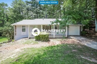 Building Photo - 2227 Cherokee Valley Cir