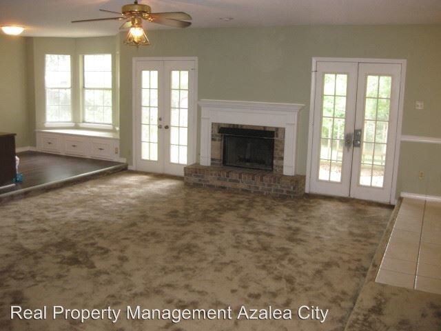 Foto del edificio - 3 br, 2 bath House - 7941 Hilltop St