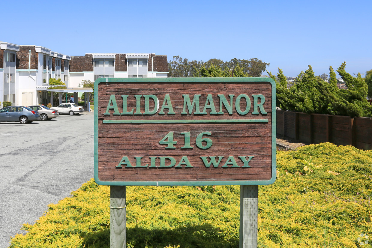 Letreros - Alida Manor Apartments