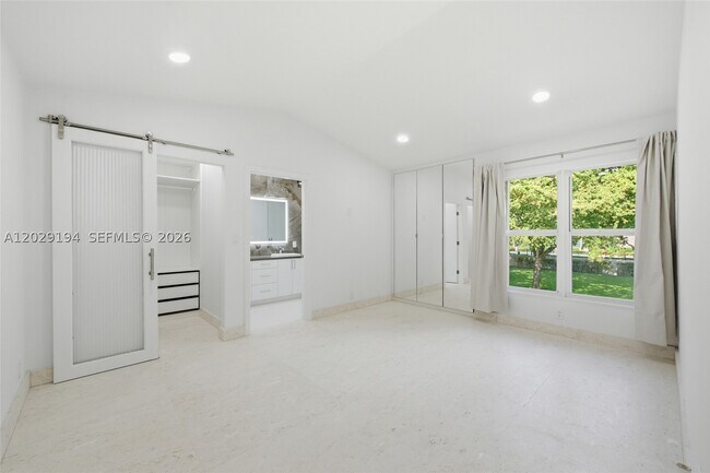 Building Photo - 22384 Thousand Pines Ln