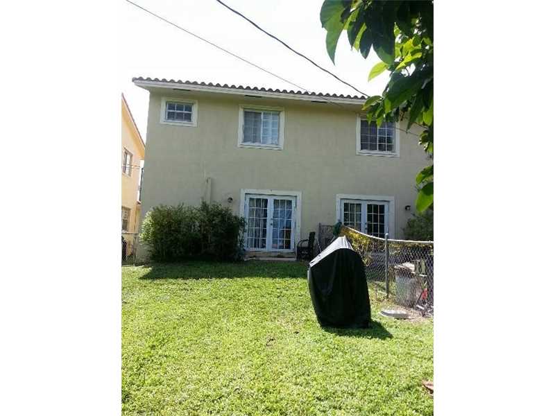 Foto del edificio - 5823 Grant St