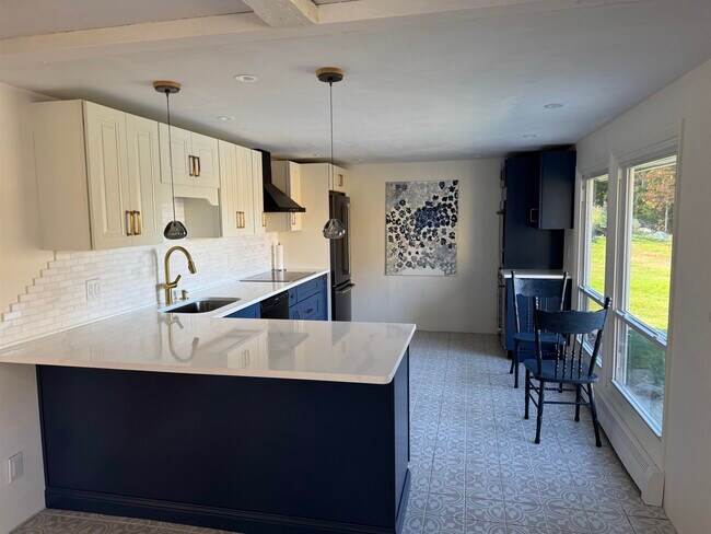 Foto del edificio - 17 Great Cove Dr