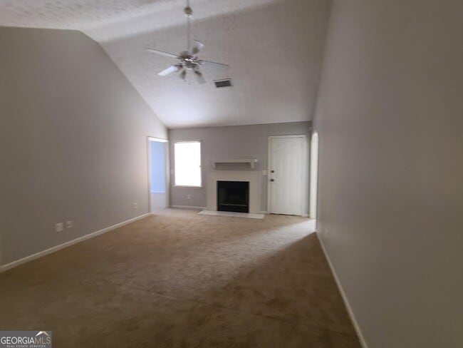 Building Photo - 5009 Mint Dr