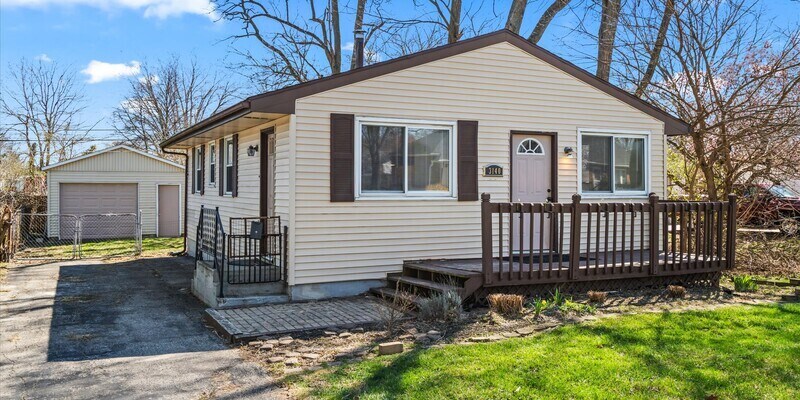 Primary Photo - Mohican Ave