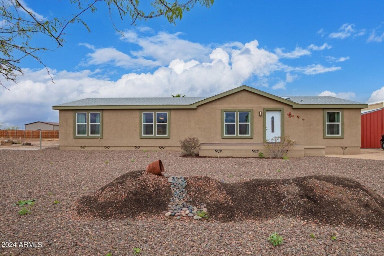 24534 Peak View Rd, Wittmann, AZ 85361 House Rental in Wittmann, AZ