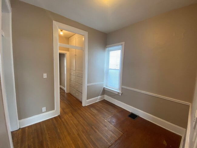 Building Photo - 1441 Worthington St