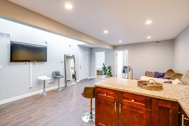 Foto del edificio - 8136 S Kedzie Ave