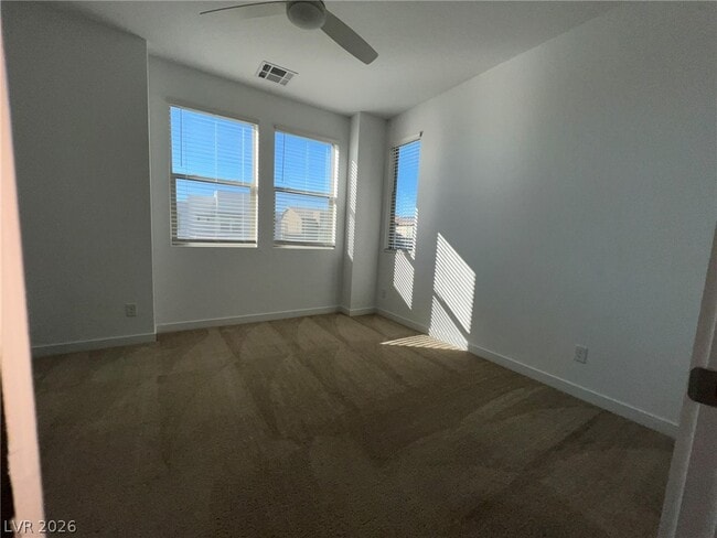 Foto del edificio - 612 Emerson Creek Ct