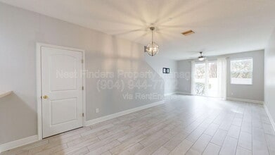 Building Photo - 6032 Bartram Village Dr