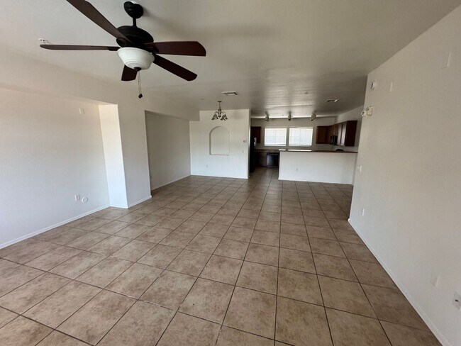 Foto del edificio - 4 Bedroom - 3.5 Bath Townhome in Gilbert