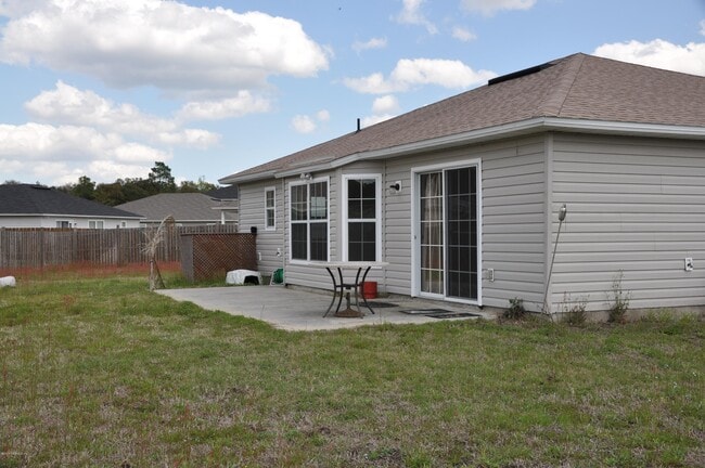 Foto del edificio - 76137 Long Pond Loop