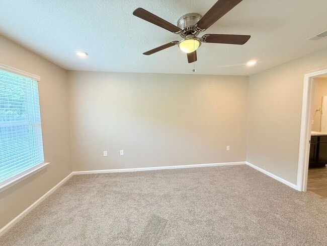 Building Photo - 6401 Churchill Cir