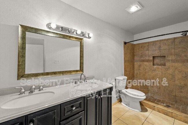 Foto del edificio - 8510 Gatlinburg Dr