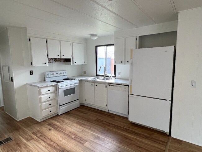 Foto del edificio - 84532 OR-11