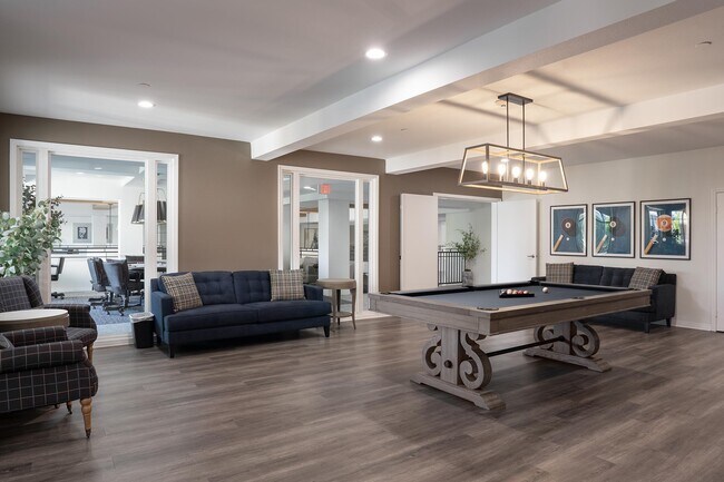 Foto del edificio - Woodland Village Senior Apartments