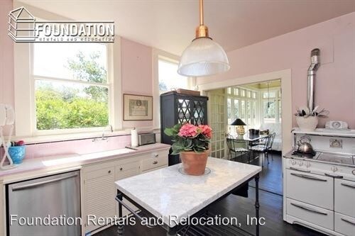 Foto del edificio - 21 Oakdale Ave