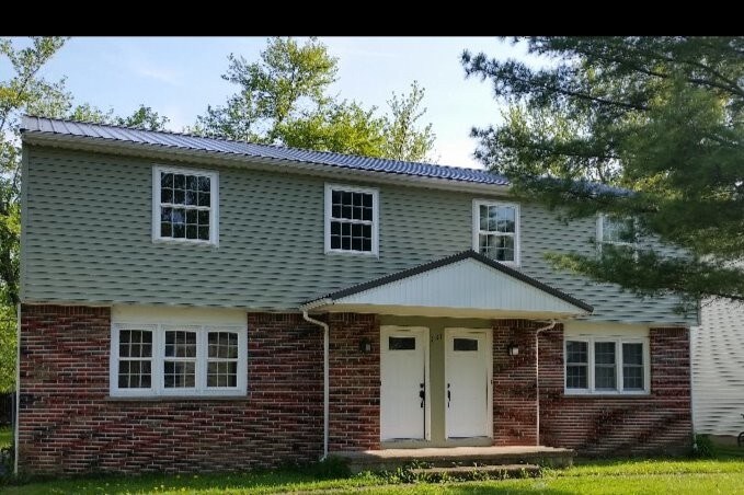 Primary Photo - 181 Glenhaven Dr