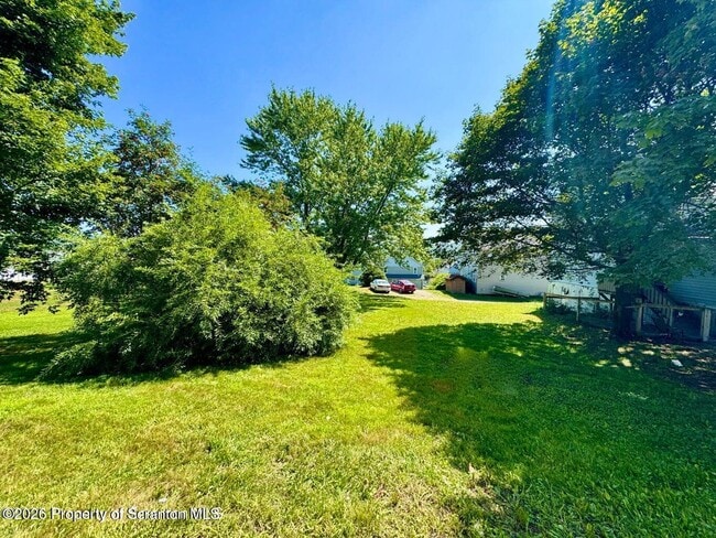 Building Photo - 404 Susquehanna St