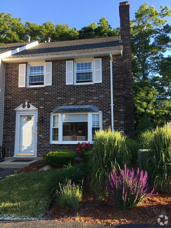 Student Apartments For Rent in Billerica, MA 11 Rentals