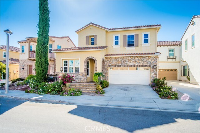 Foto principal - 3941 Diamond Hill