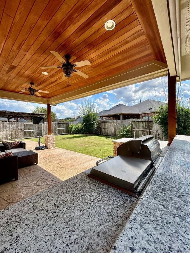 Building Photo - 27239 Aspen Falls Ln