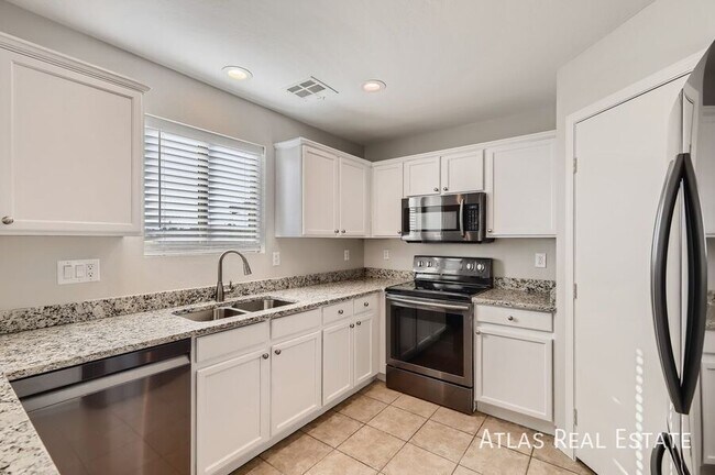 Foto del edificio - 7926 S 67th Dr