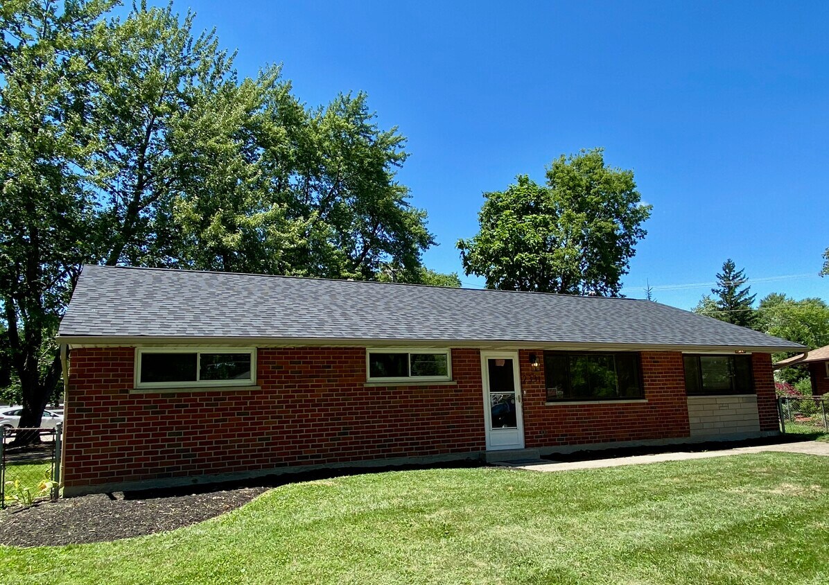 2331 Lynpark Ave, Dayton, OH 45439 House Rental in Dayton, OH